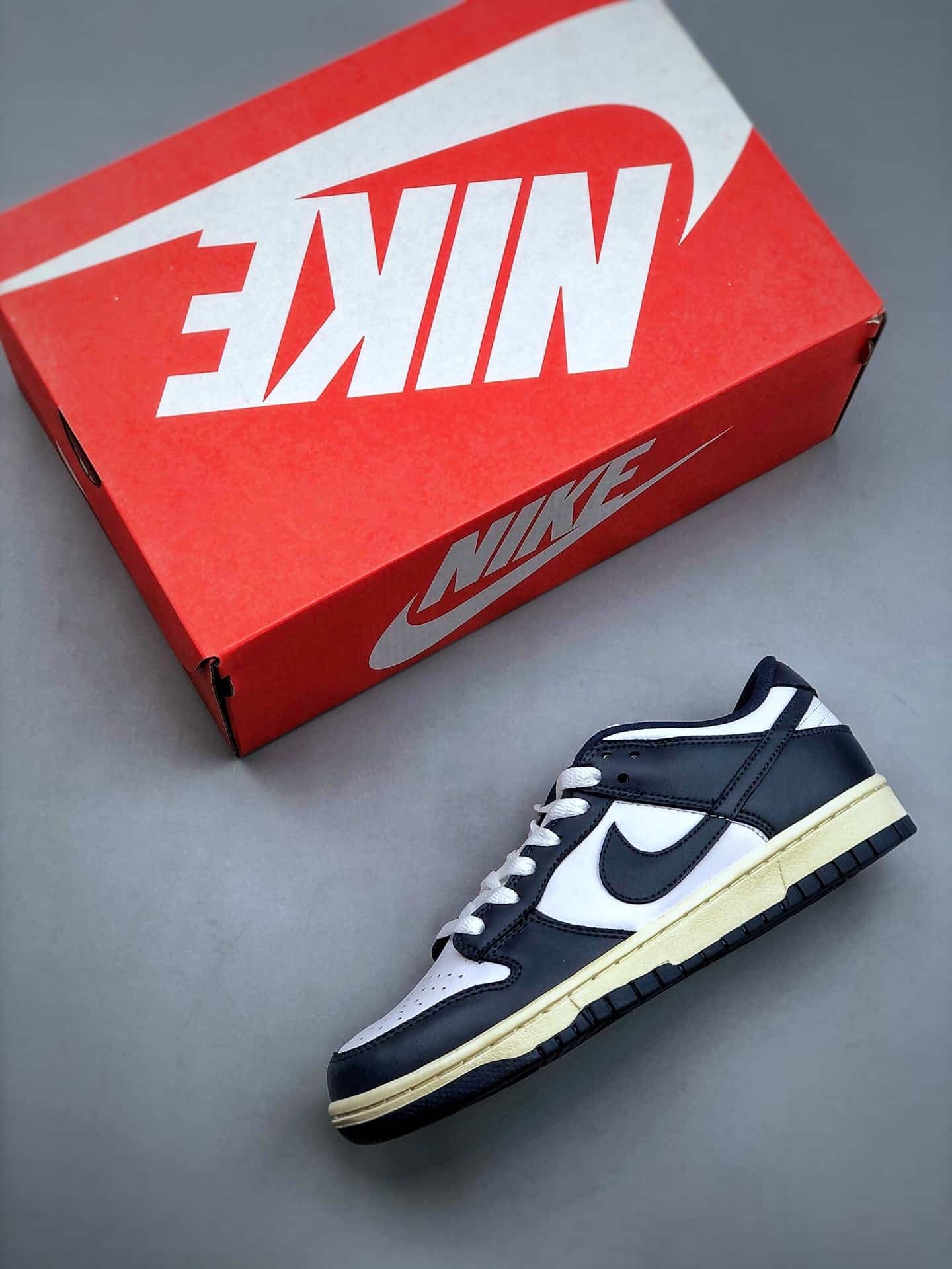 Dunk Low Vintage Navy - Image 8