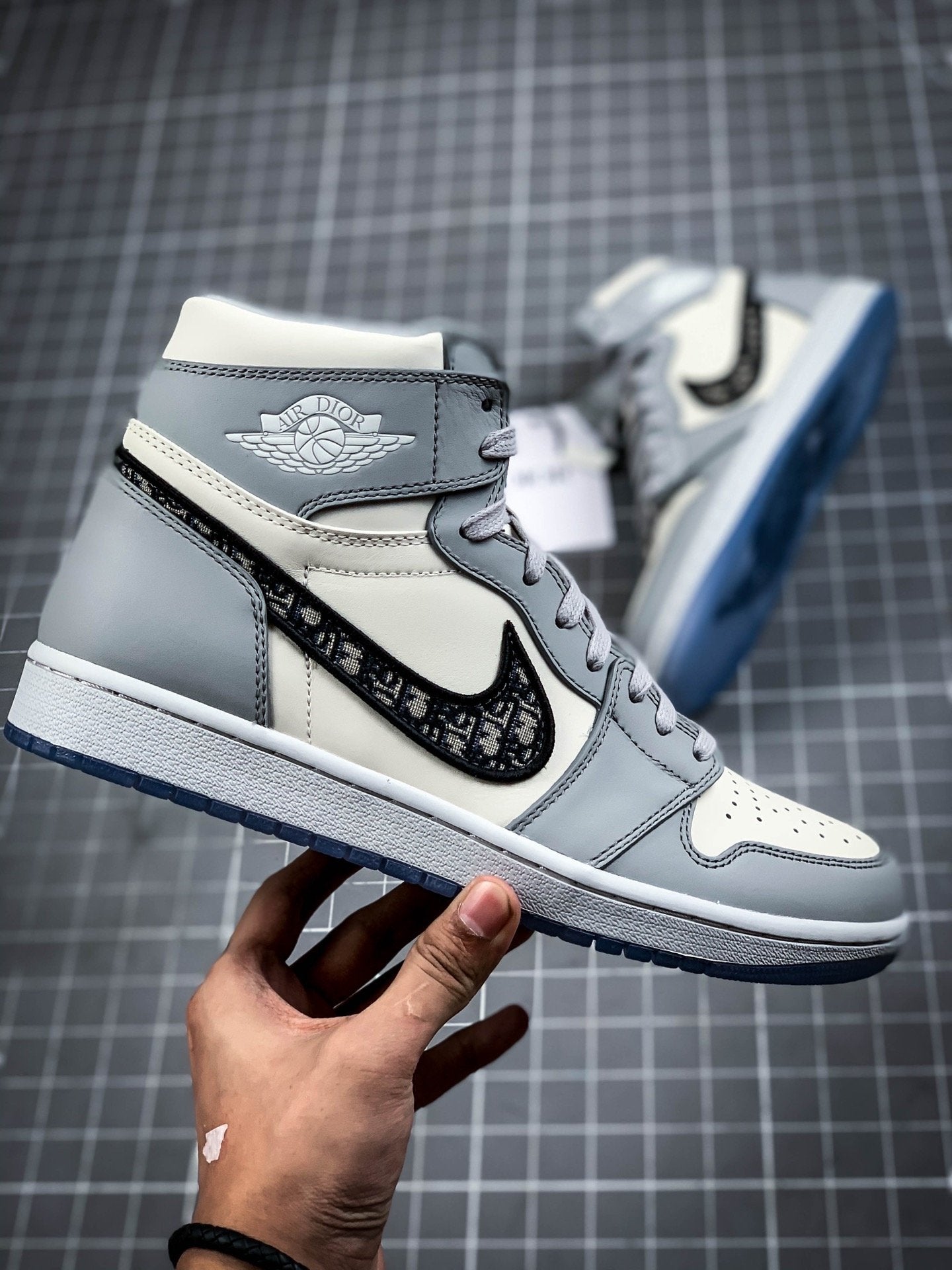 Jordan 1 Retro High Dior (GOD TIER) - Image 4