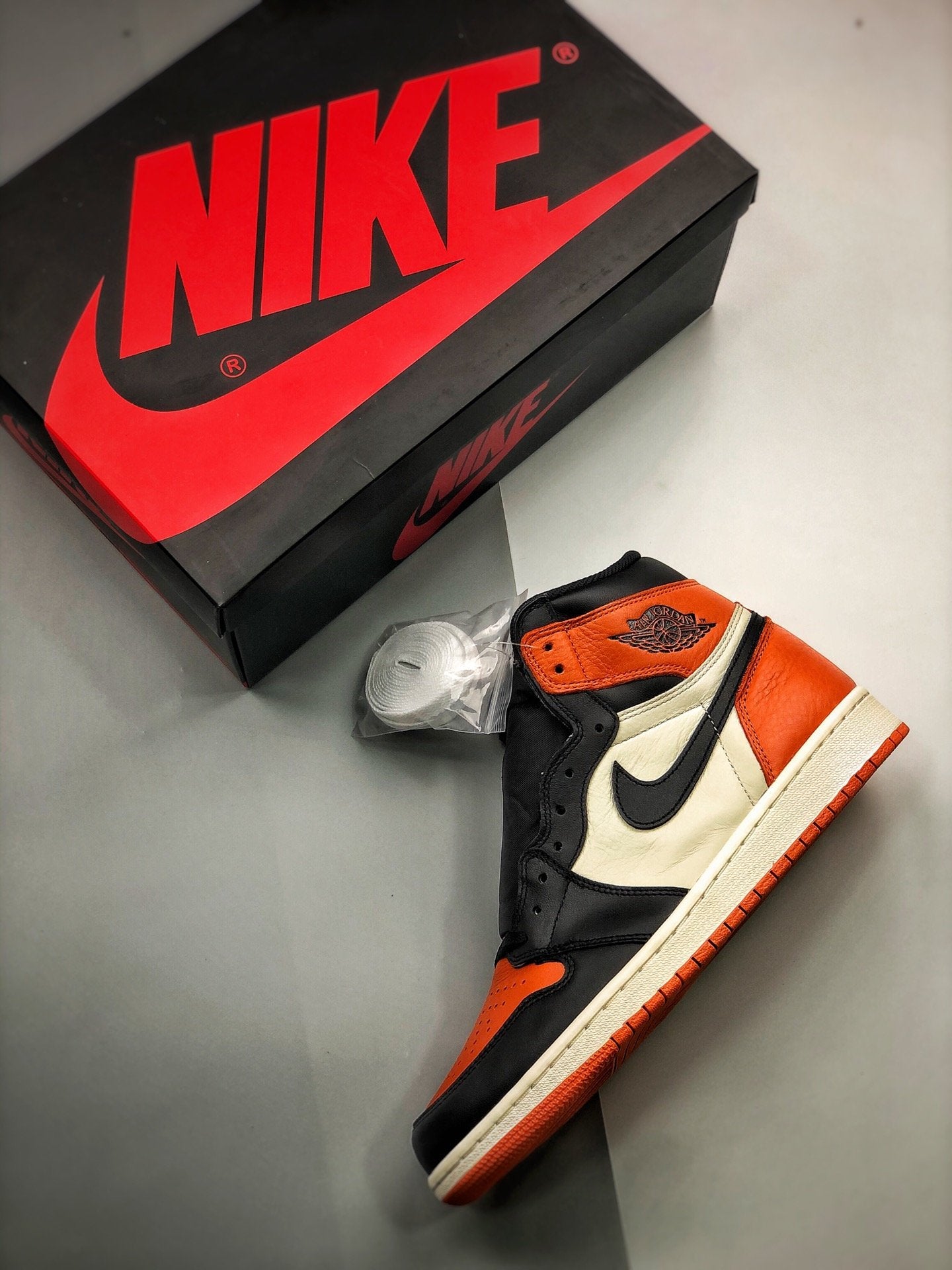 Jordan 1 Retro High Shattered Backboard - Image 3
