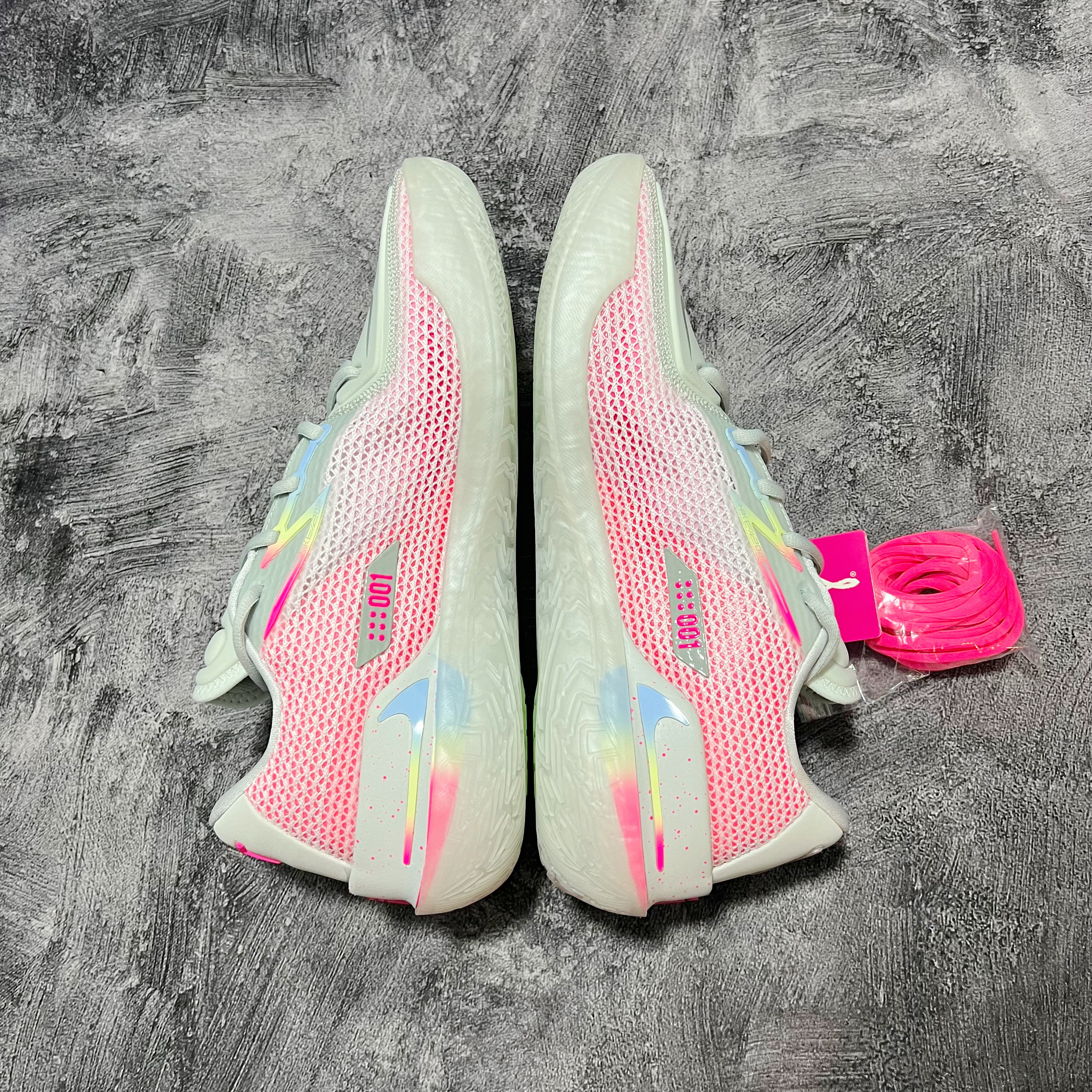 GT CUT Think Pink - Image 3