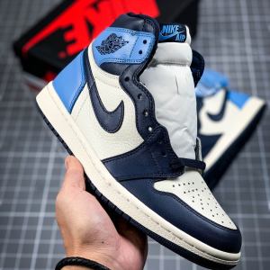 Jordan 1 Retro High Obsidian UNC
