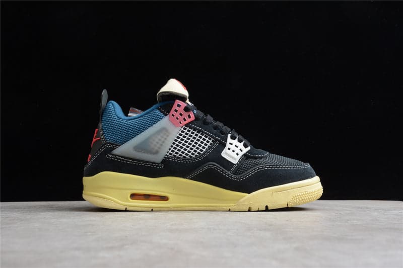 Jordan 4 Retro Union Off Noir - Image 3