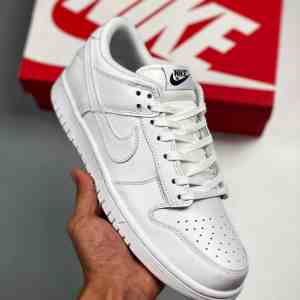 Dunk Low Triple White