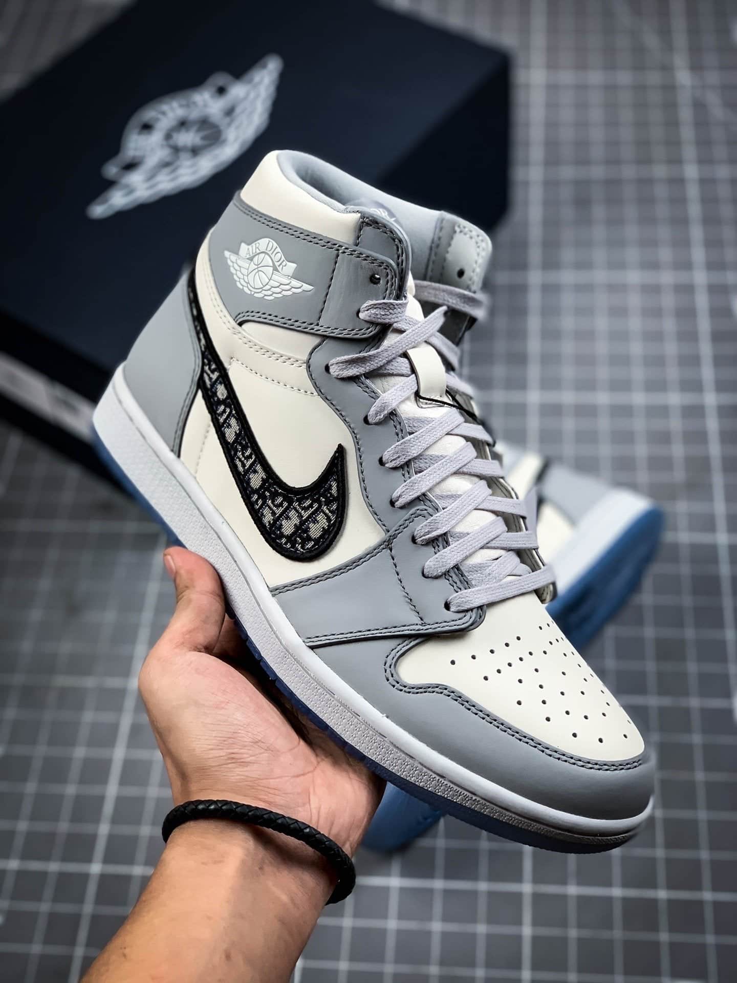 Jordan 1 Retro High Dior (GOD TIER)