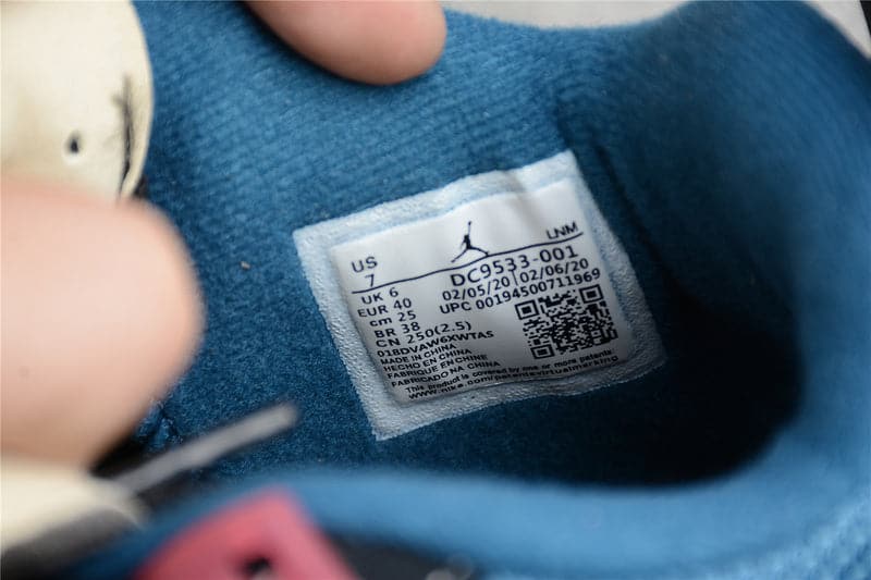 Jordan 4 Retro Union Off Noir - Image 10