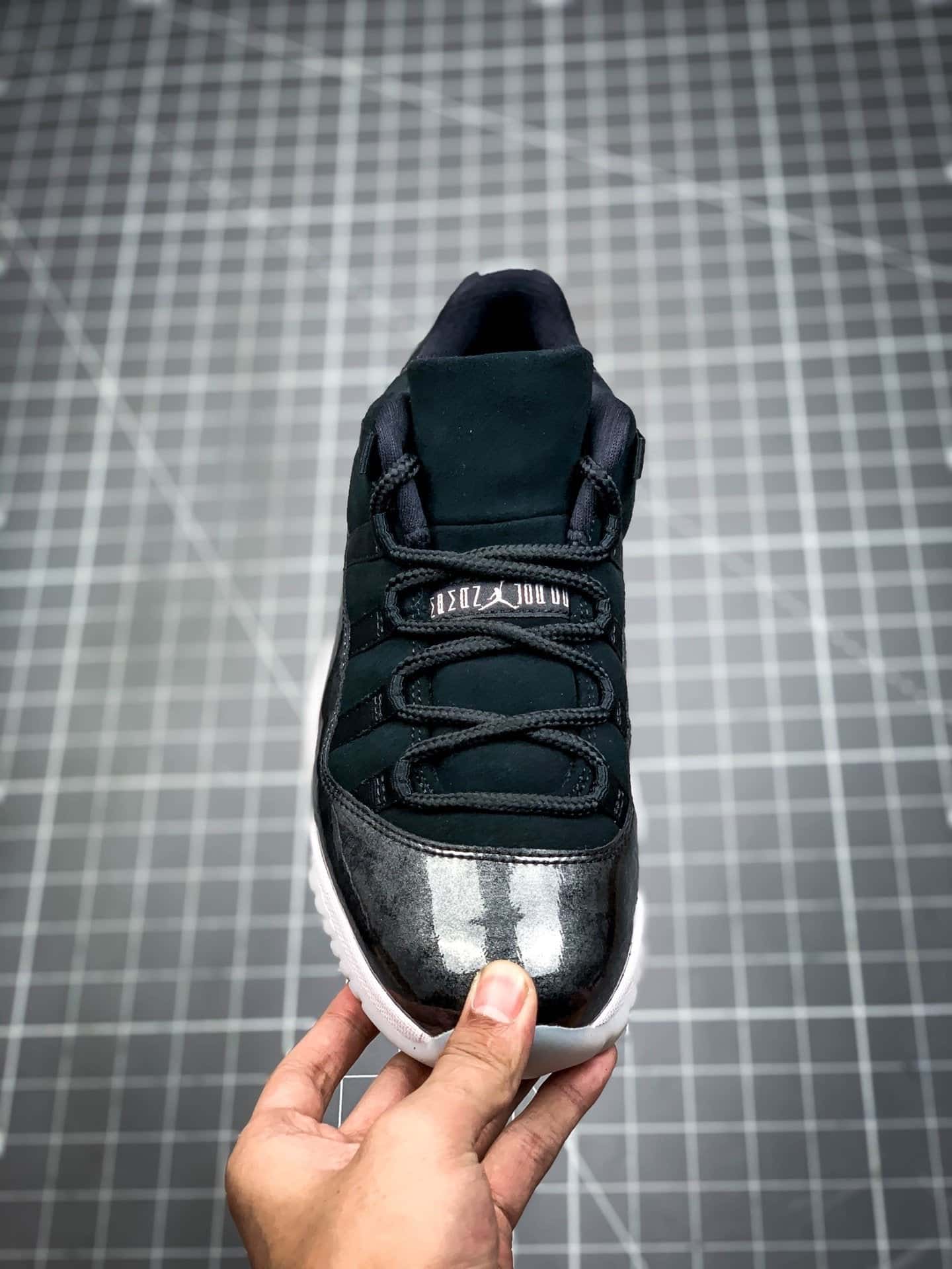 Jordan 11 Retro Low Barons - Image 2