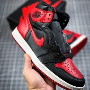 Jordan 1 Retro High Bred Banned