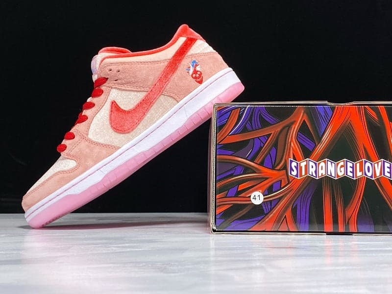 SB Dunk Low StrangeLove Skateboards - Image 18