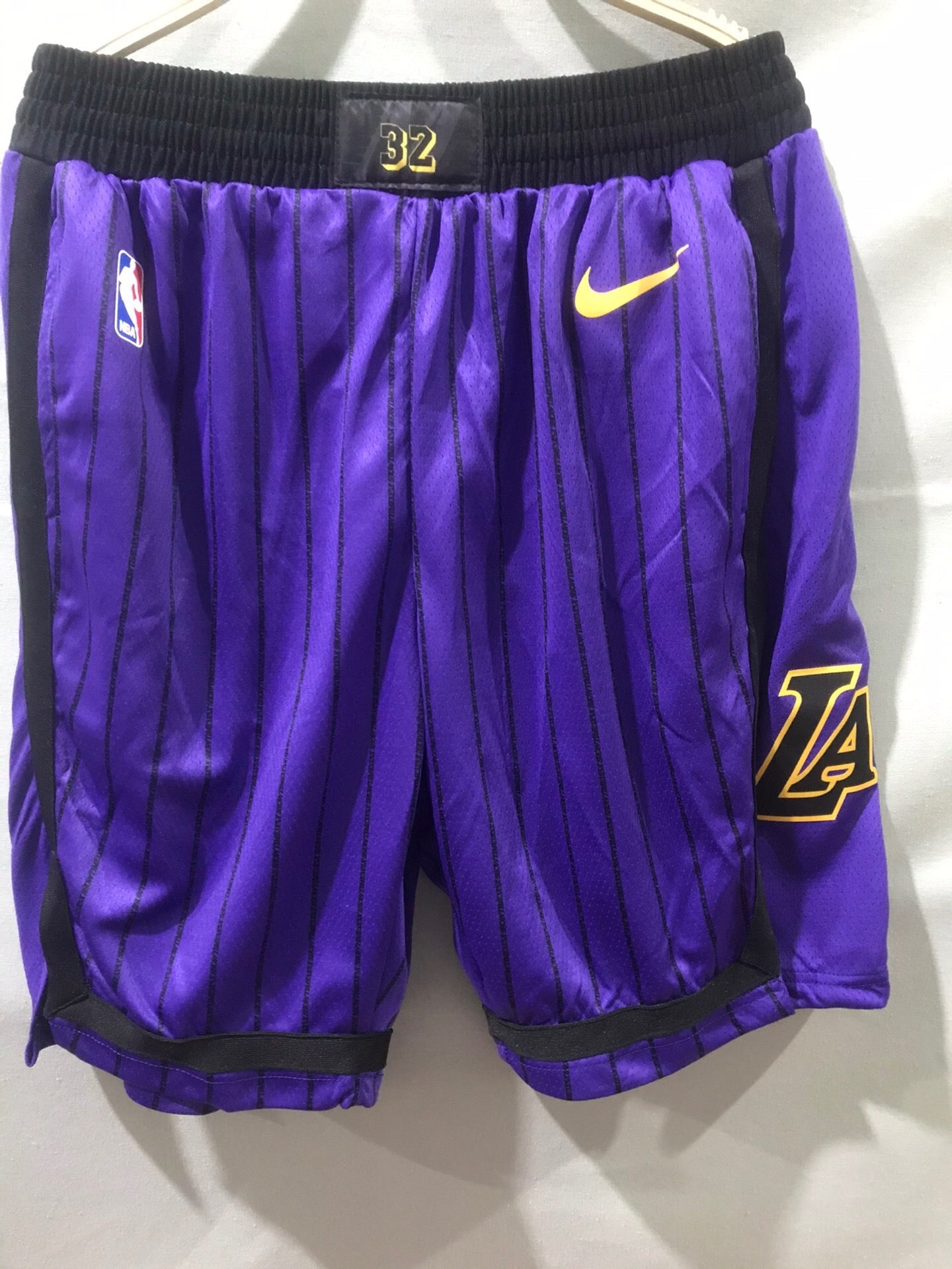 Los Angeles Lakers Shorts - Image 2