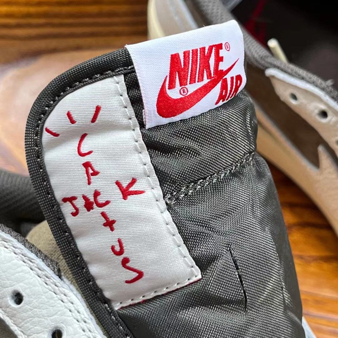 Jordan 1 Retro Low Travis Scott - Image 12
