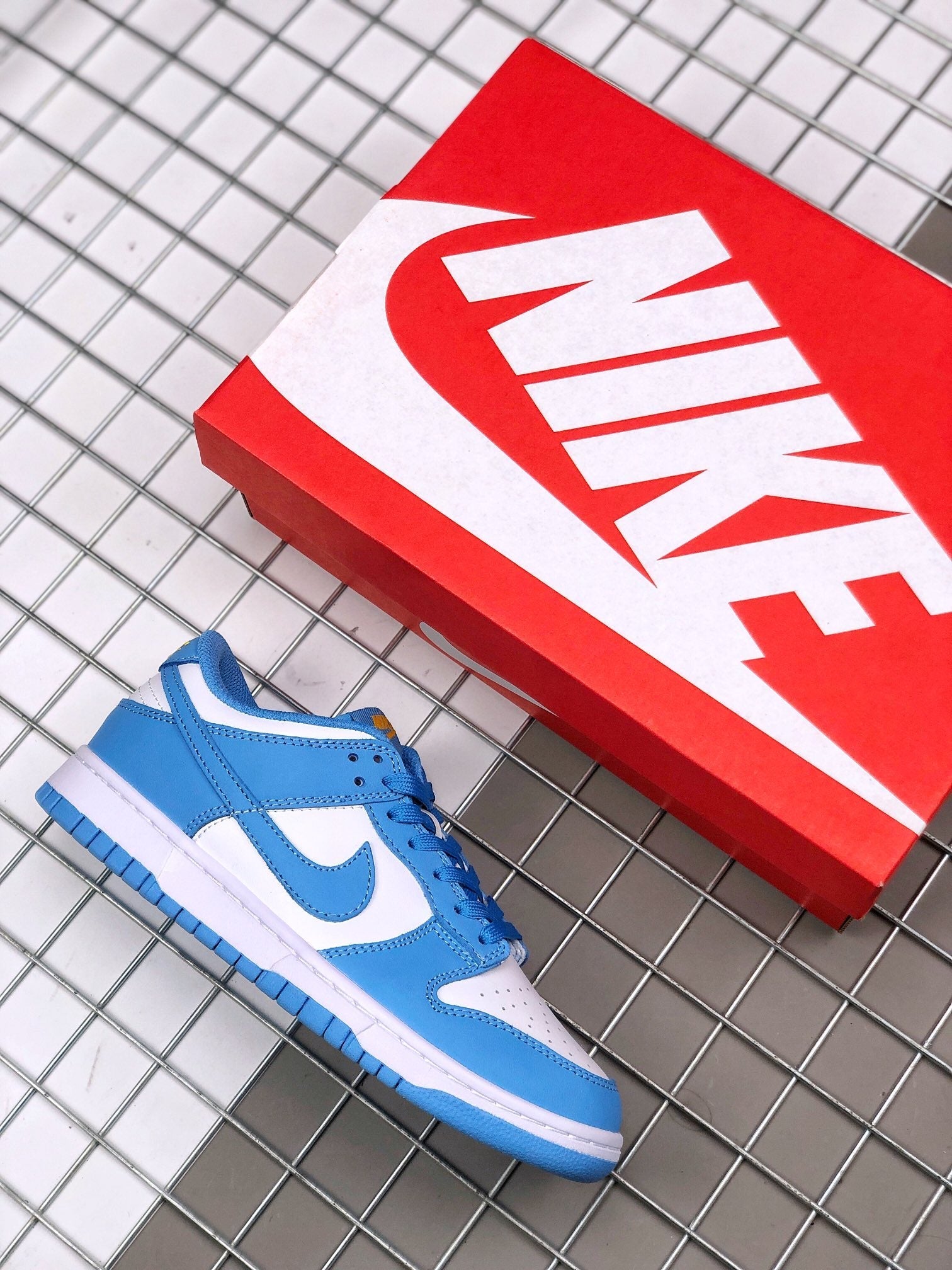 Dunk Low UNC West Coast - Image 7