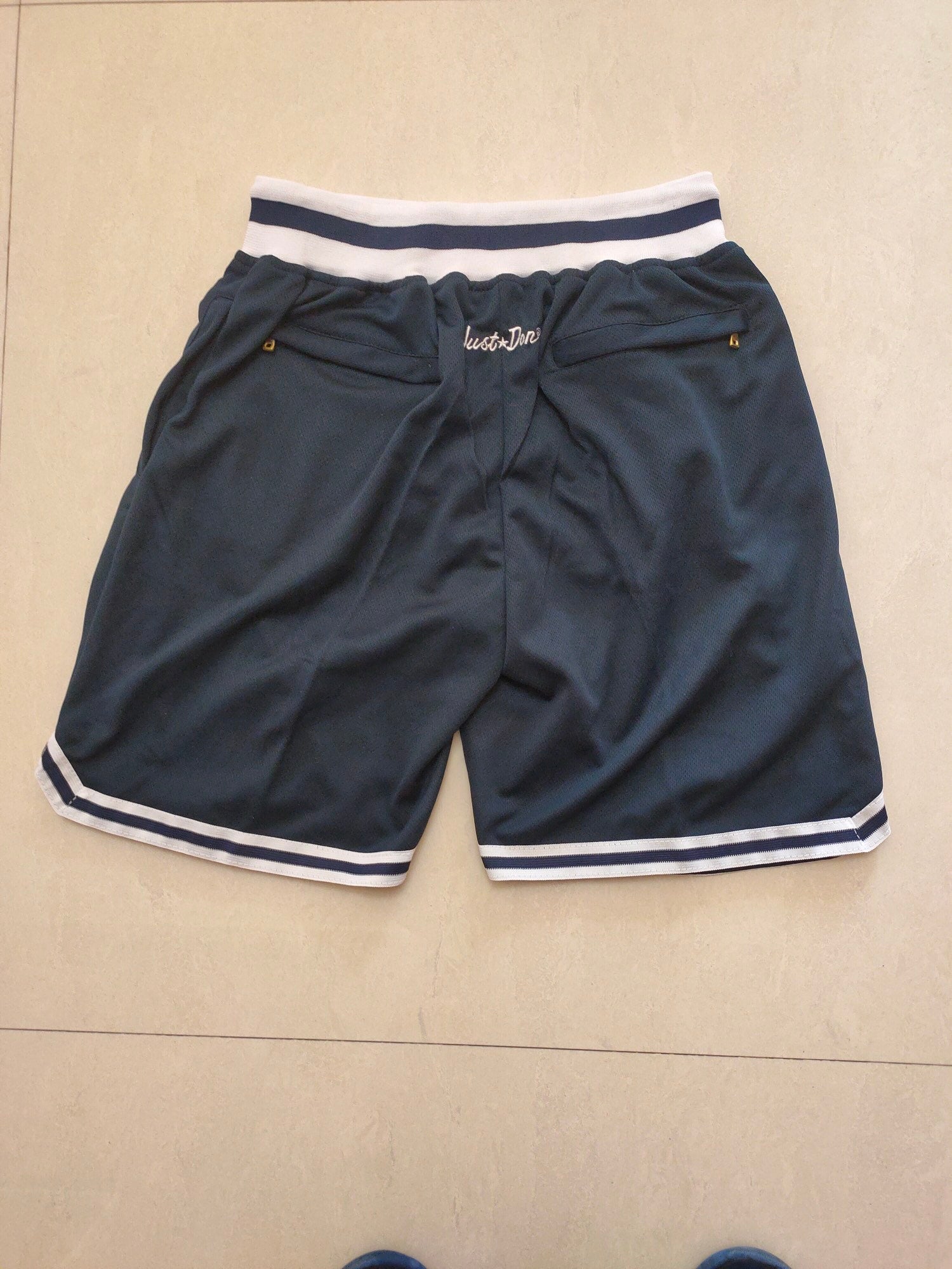 New York Yankees MLB Shorts - Image 3