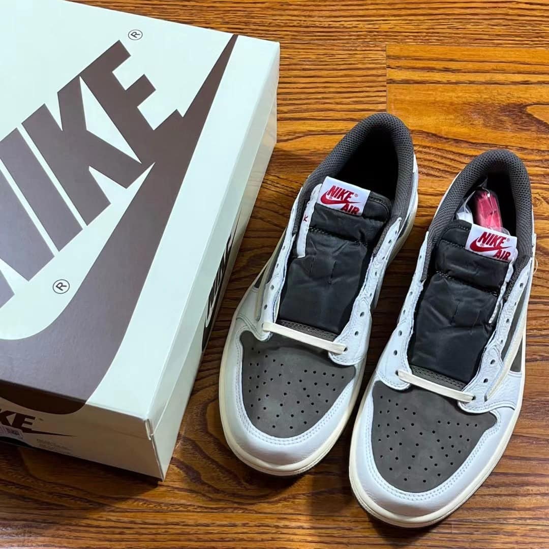 Jordan 1 Retro Low Travis Scott - Image 6