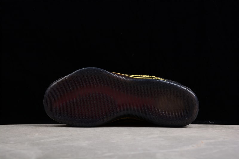 Kobe 11 Bruce Lee - Image 5