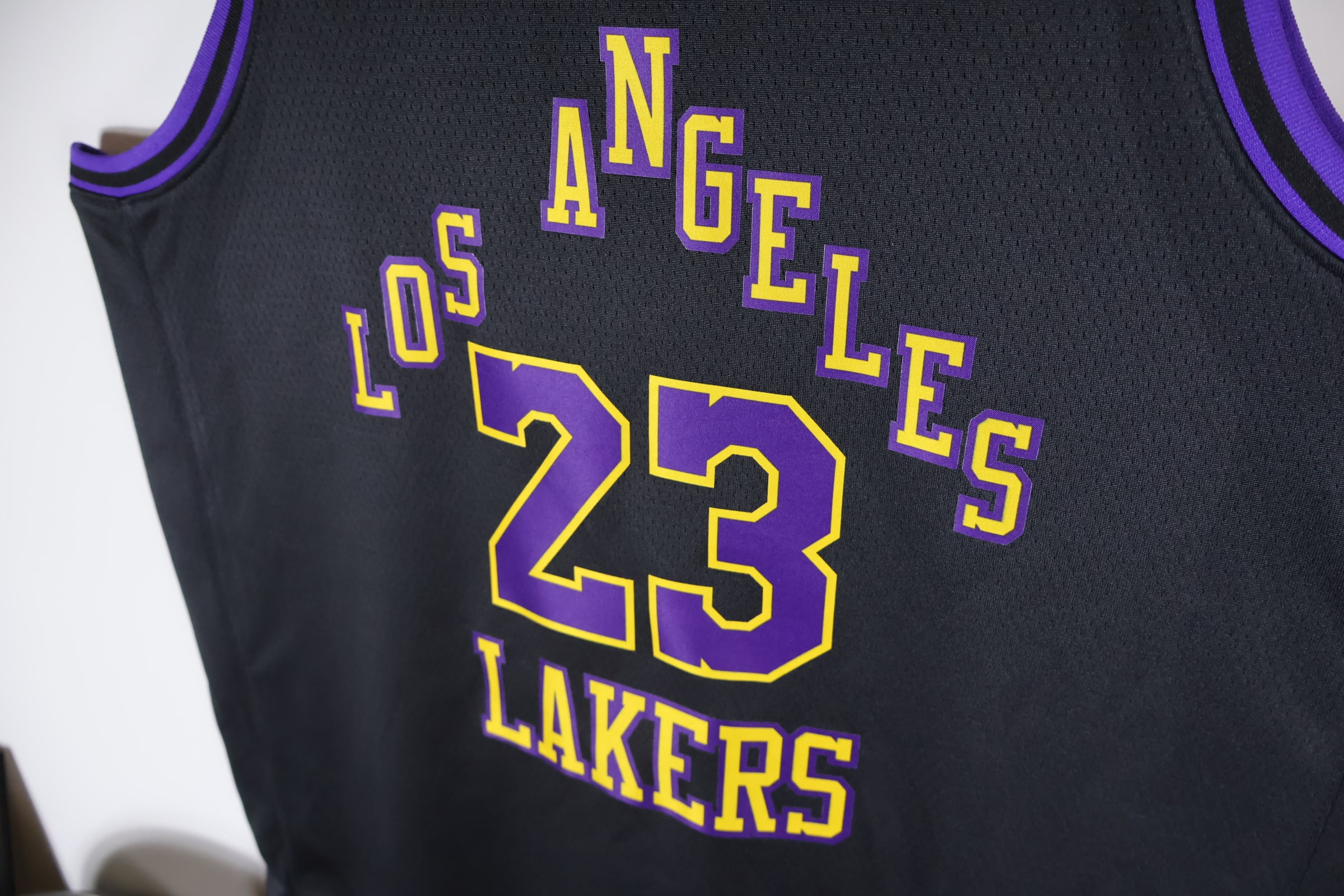 Custom Los Angeles Lakers 2023-24 City Edition Jersey - Image 5