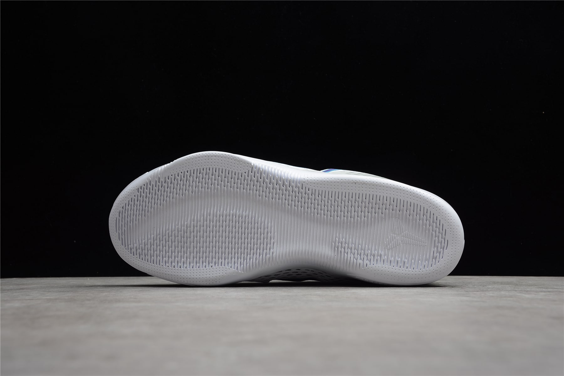 Kobe 11 Draft Day - Image 7