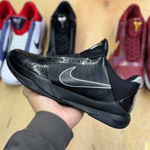 Kobe 5 Protro Blackout