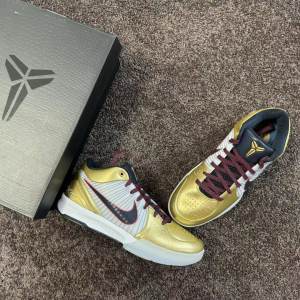 Kobe 4 Protro Gold Medal