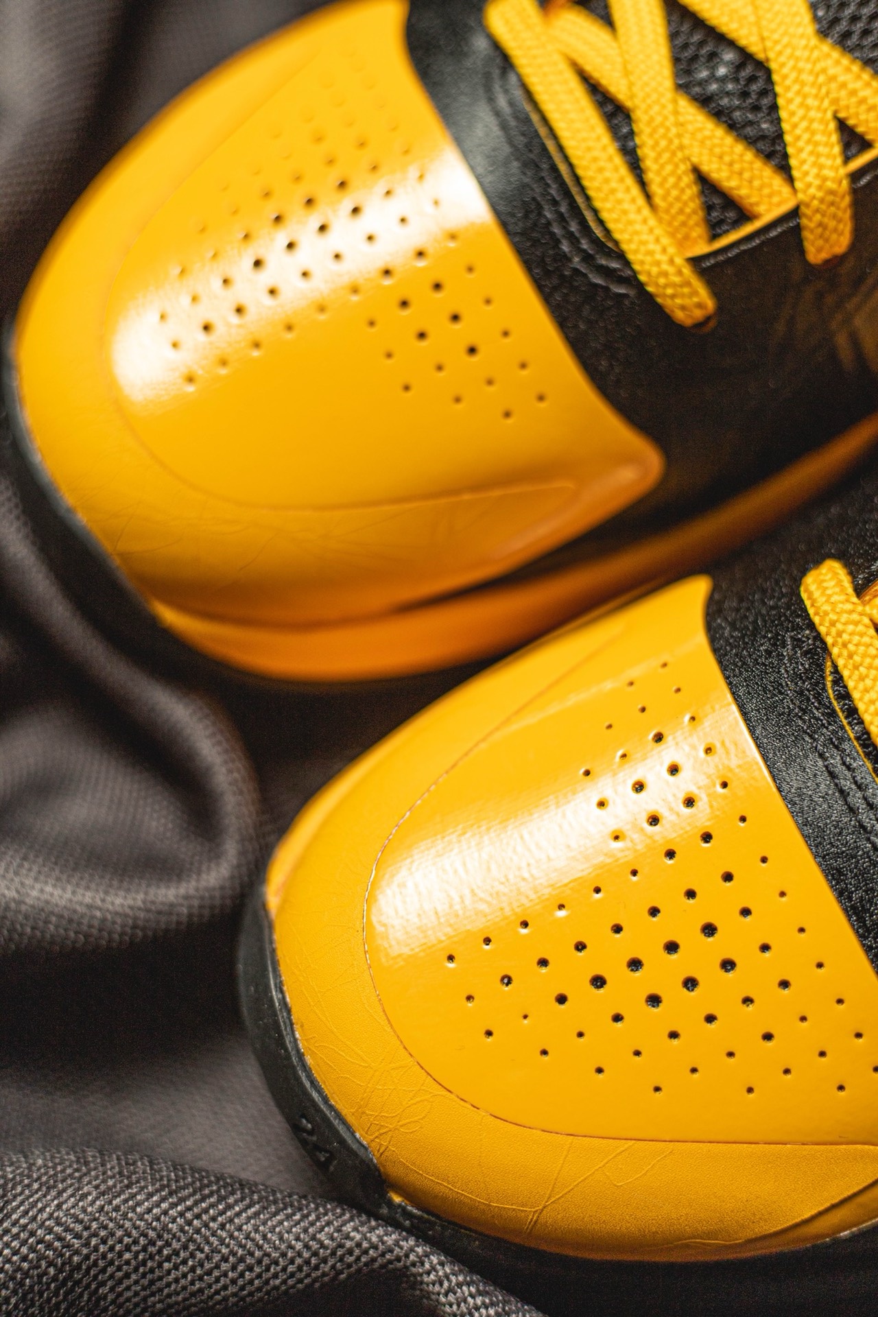 Kobe 5 Protro Bruce Lee GOD TIER EXCLUSIVE - Image 2